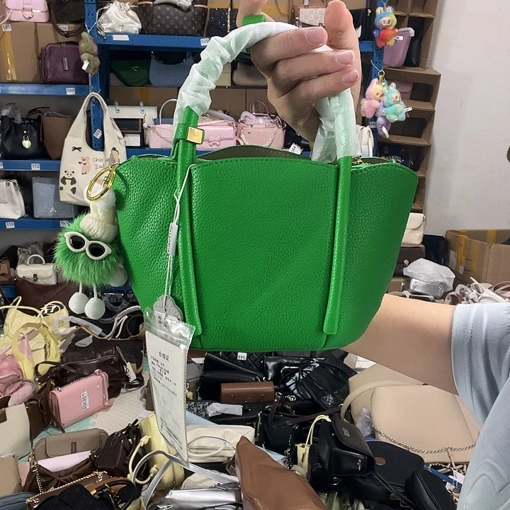 蚕丝?***?健健康康平平安安