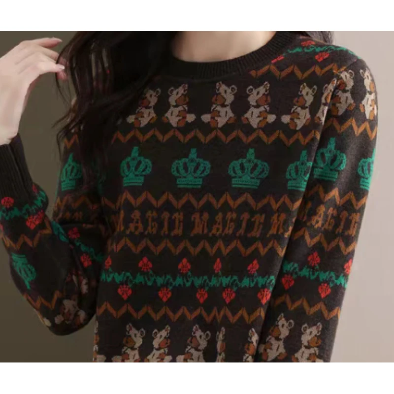 [Q]11.6-1新款洋气小熊条纹圆领时尚百搭女士上衣长袖