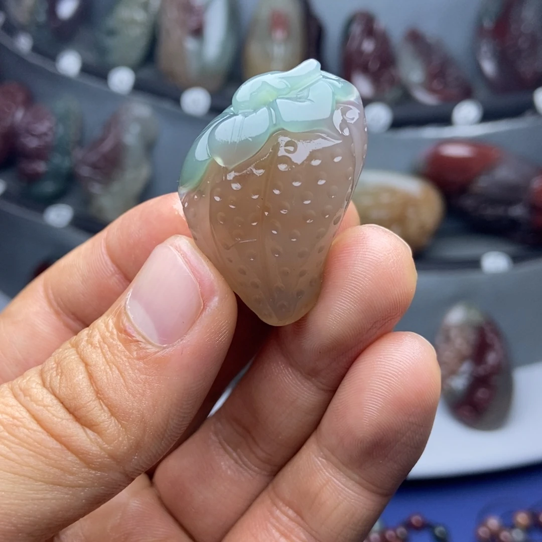 玛瑙/玉髓未镶嵌颈饰