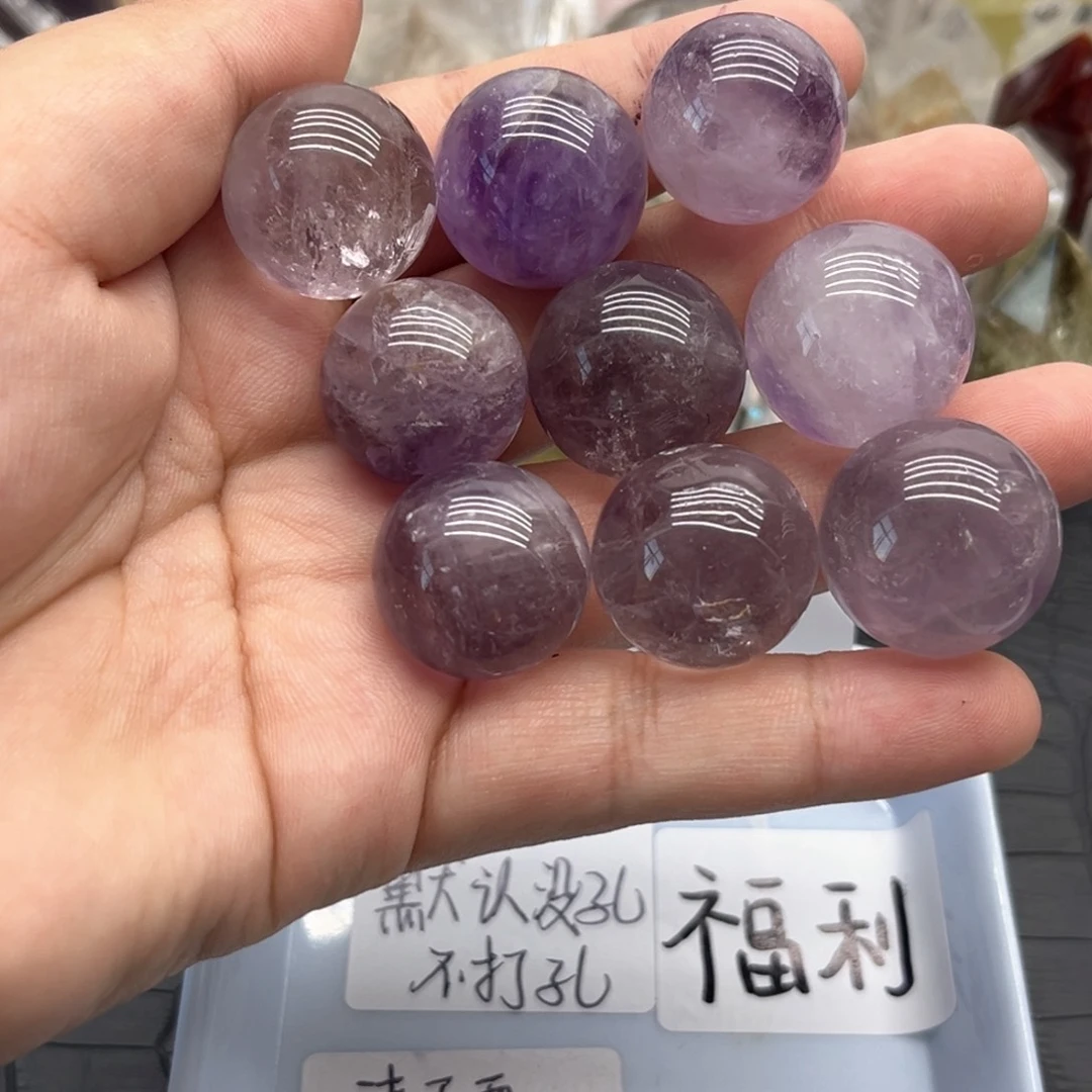 未镶嵌珠宝半成品水晶18。