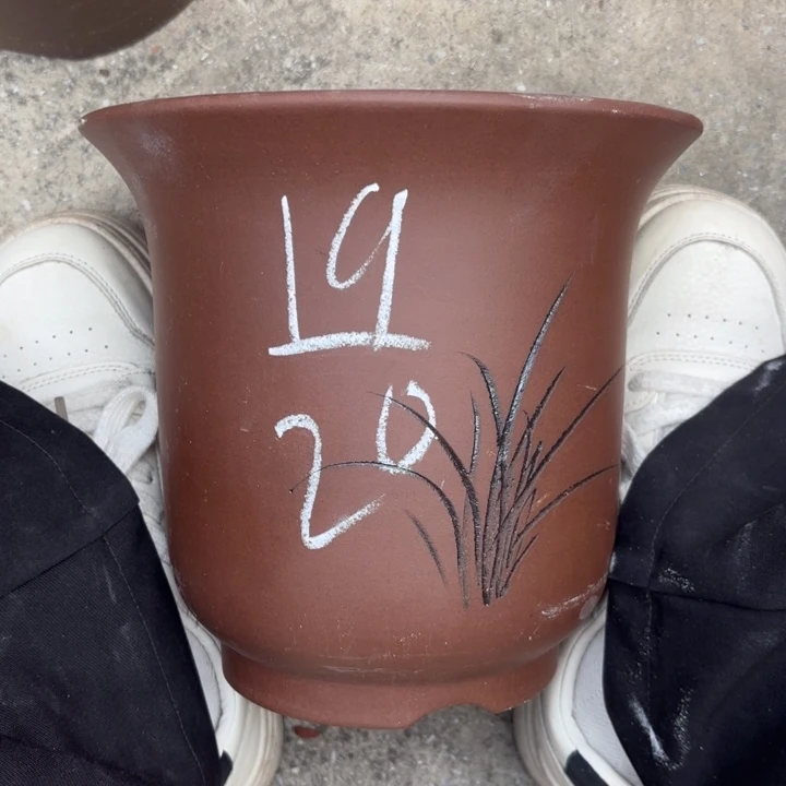 紫砂花盆紫砂的花