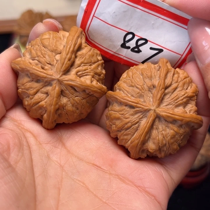 文玩核桃吊坠45大尺雨花石四棱88