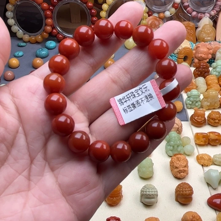 未镶嵌石英质玉（缅黄）珠宝半成品