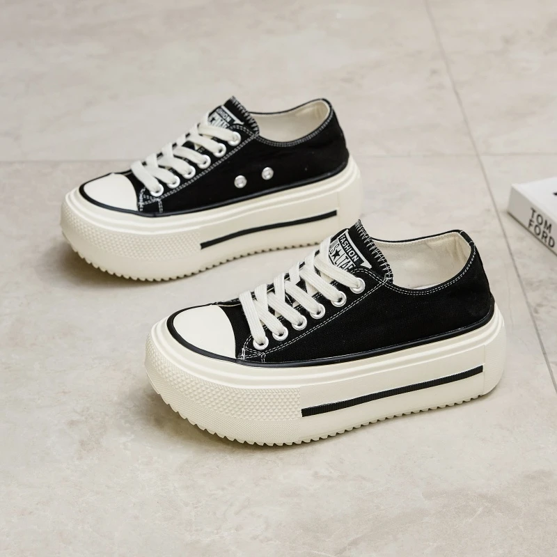 内增高7CM厚底帆布鞋女2025夏季新款松糕小白鞋百搭运动休闲板鞋