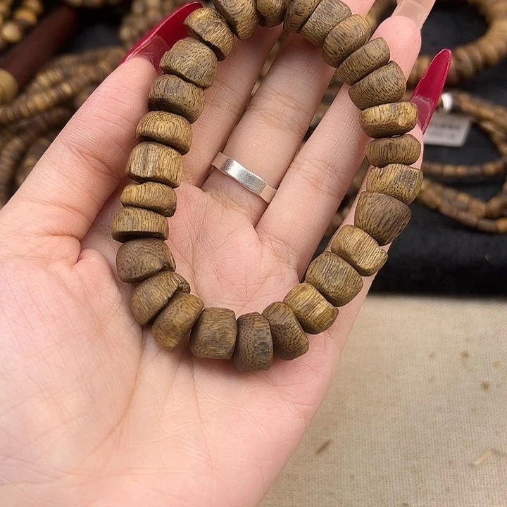 沉香手串乐***儿19g多样性发一d6jy02