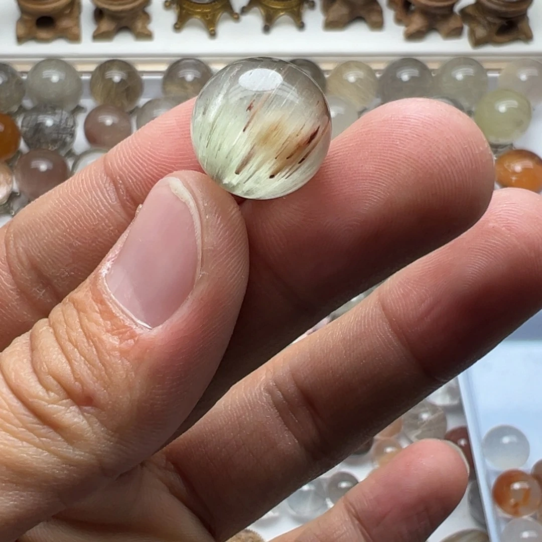 旺***）水晶珠宝半成品未镶嵌绿兔毛球