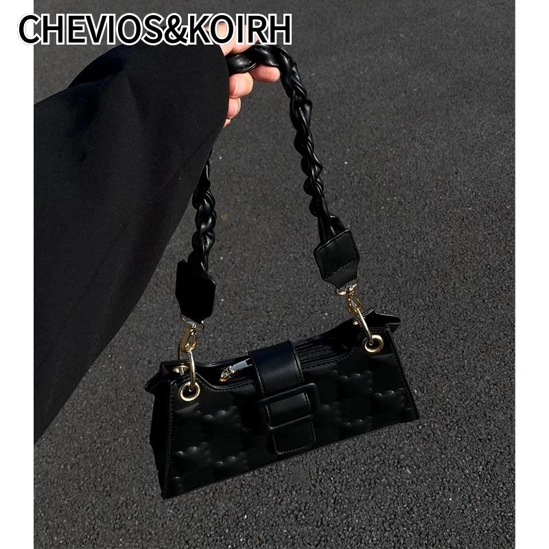 CHEVIOS&KOIRH2025春夏季新款简约方块压花设计黑色腋下包女生通