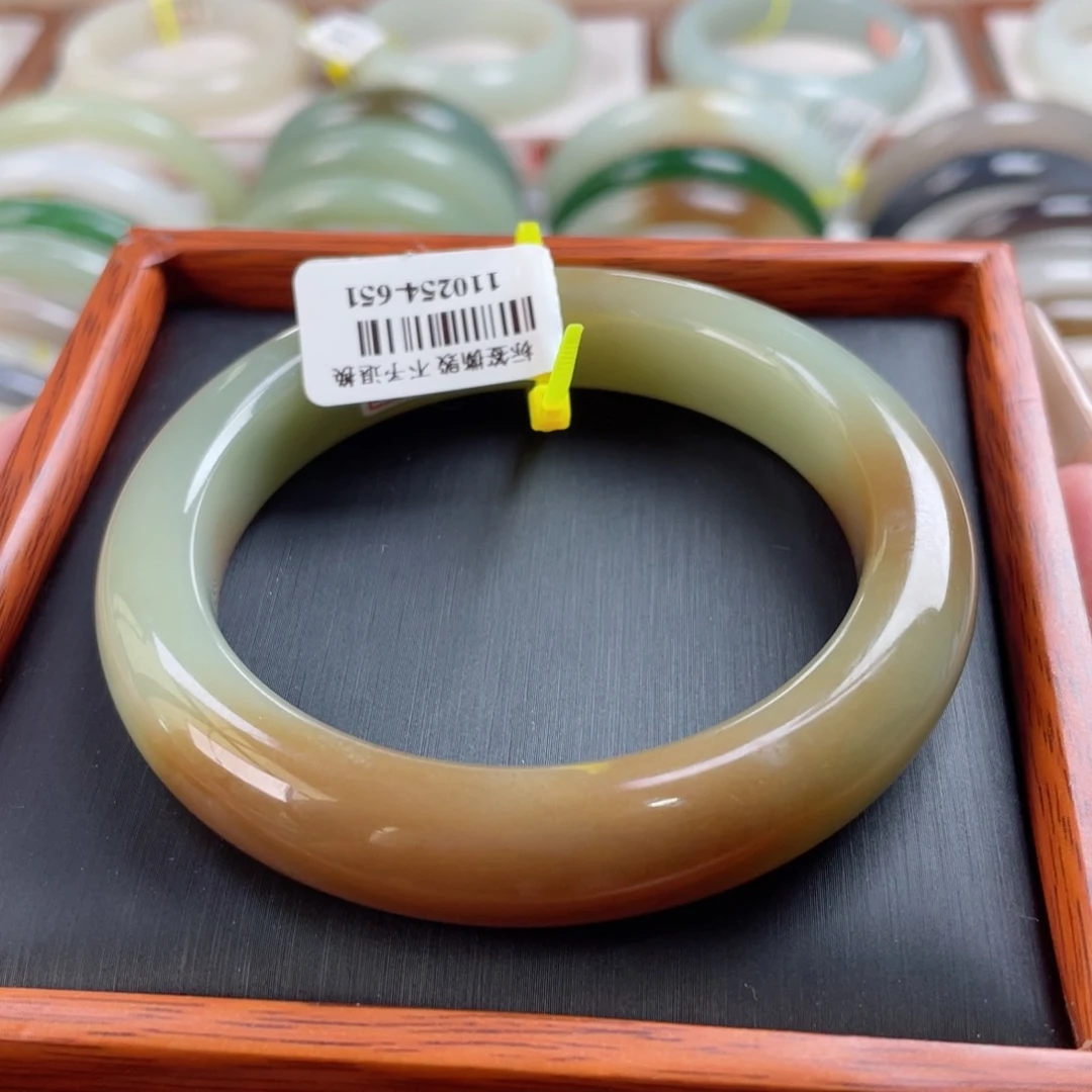 【闪购商品】和田玉手镯未镶嵌⭐***