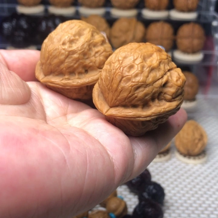 文玩核桃把件46玄月古蟾40