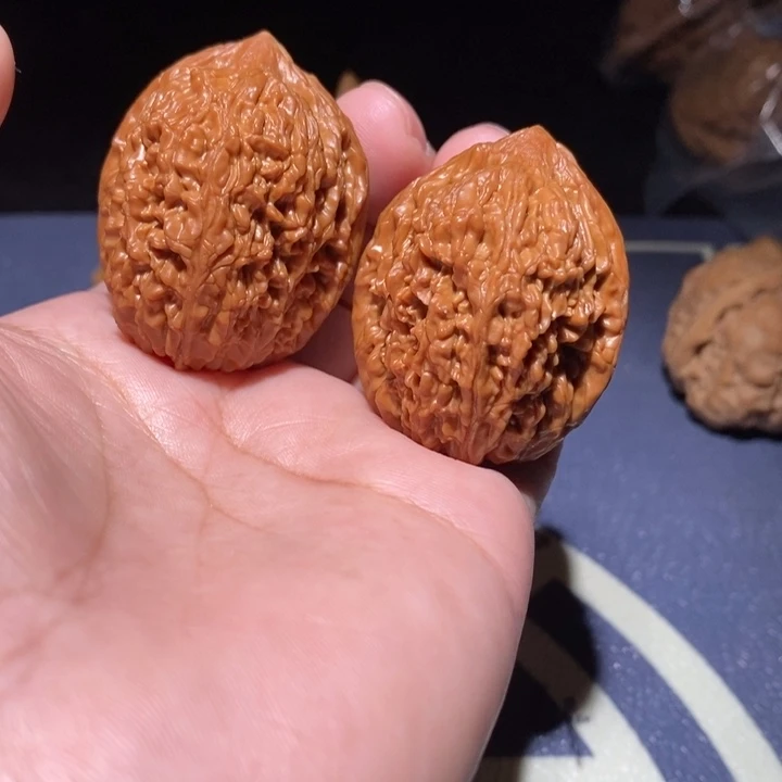 文玩核桃吊坠34.尺大蒜头