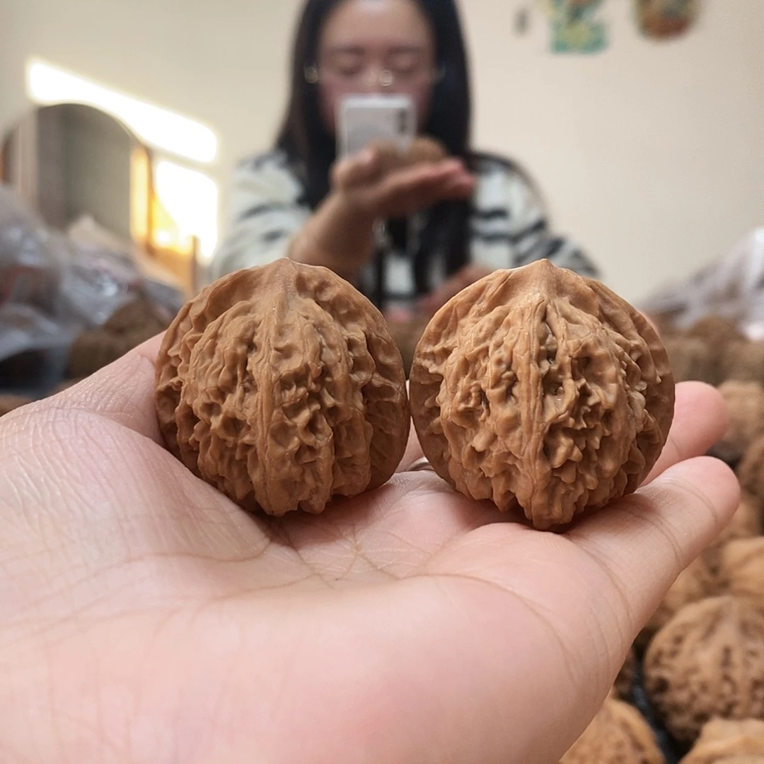 吊坠文玩核桃玉麒麟38