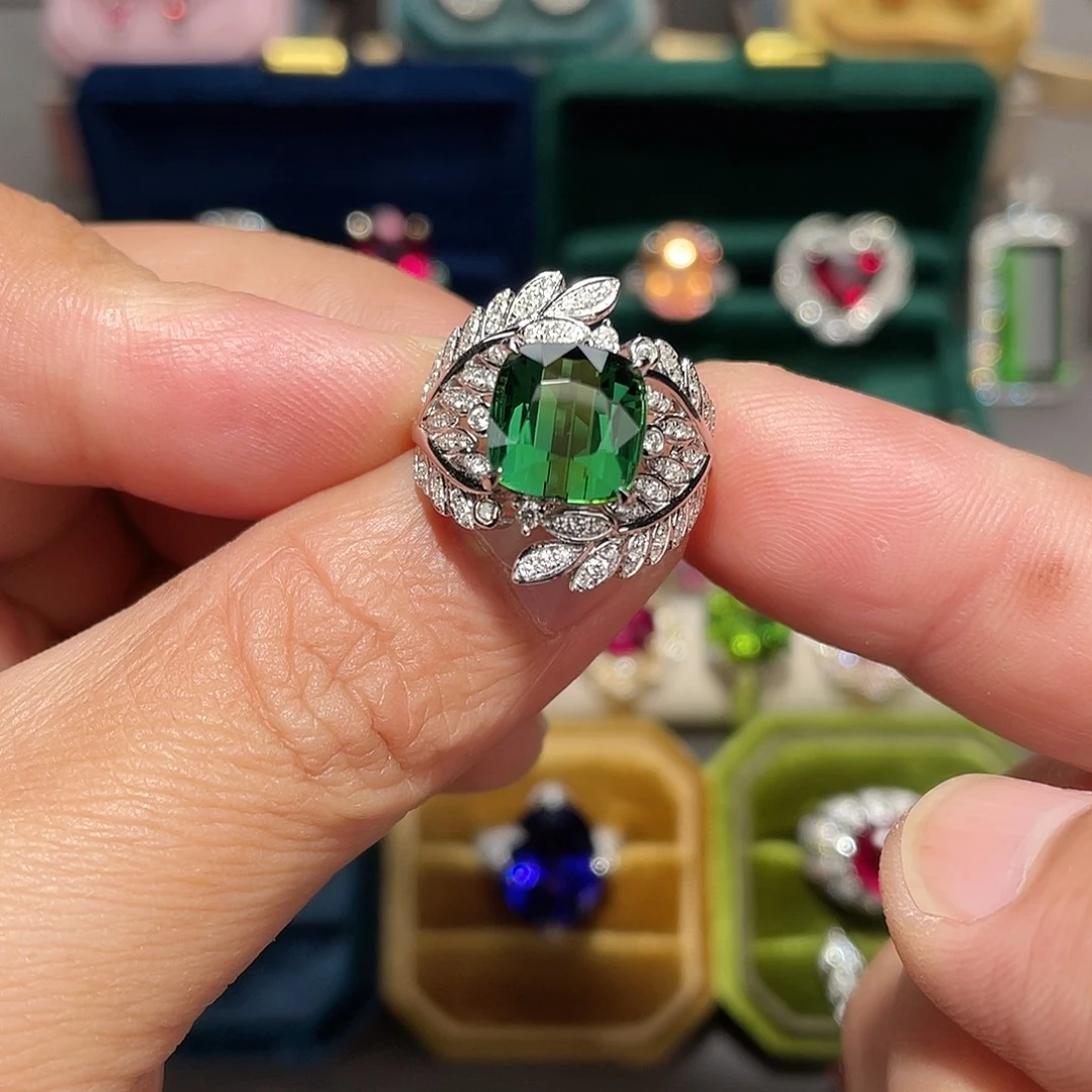 碧玺戒指18K金镶嵌5.71ct