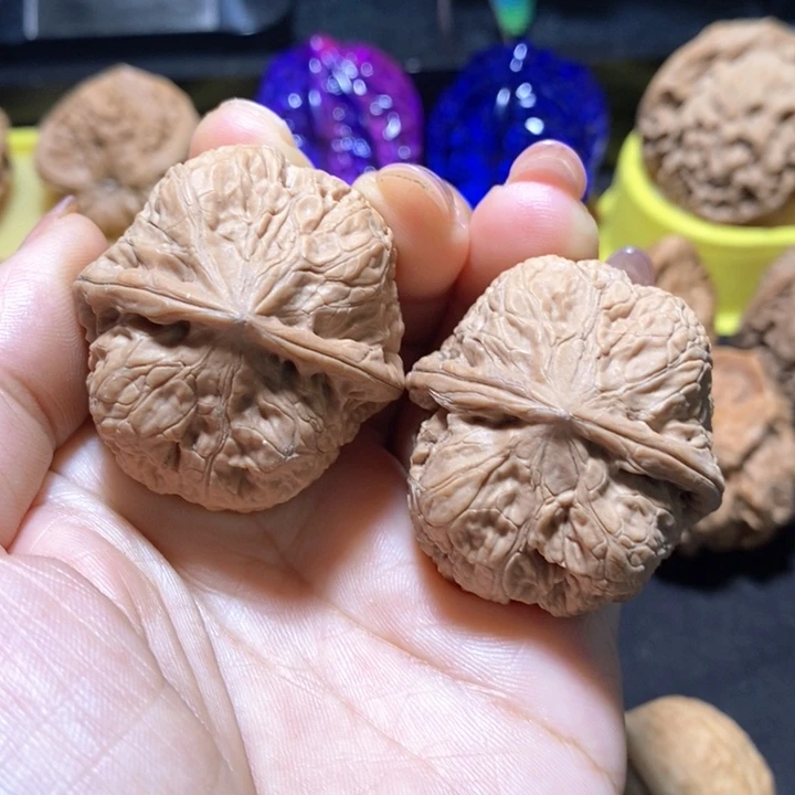 桃核吊坠红方印全品37➕尺