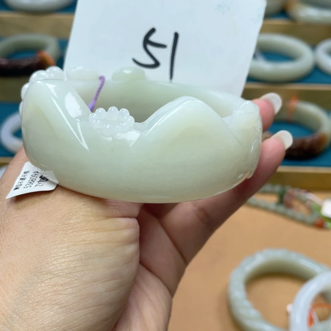 未镶嵌手镯和田玉圈口60