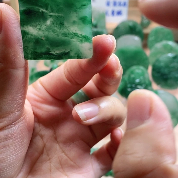 未镶嵌石英质玉珠宝奇石非洲翠