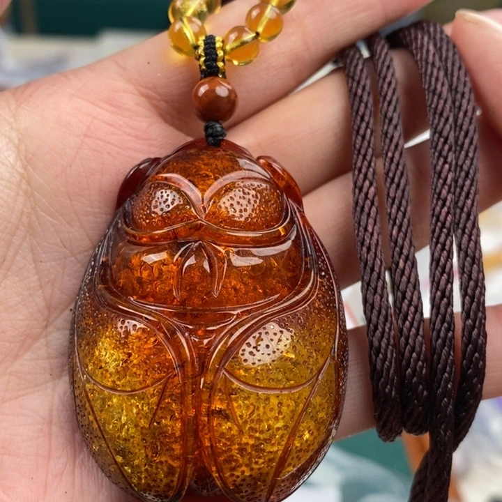 琥珀珠宝奇石未镶嵌