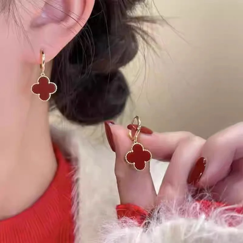 黄铜耳饰 红色新年耳环女高级感幸运草耳坠氛围感气质小香风耳饰