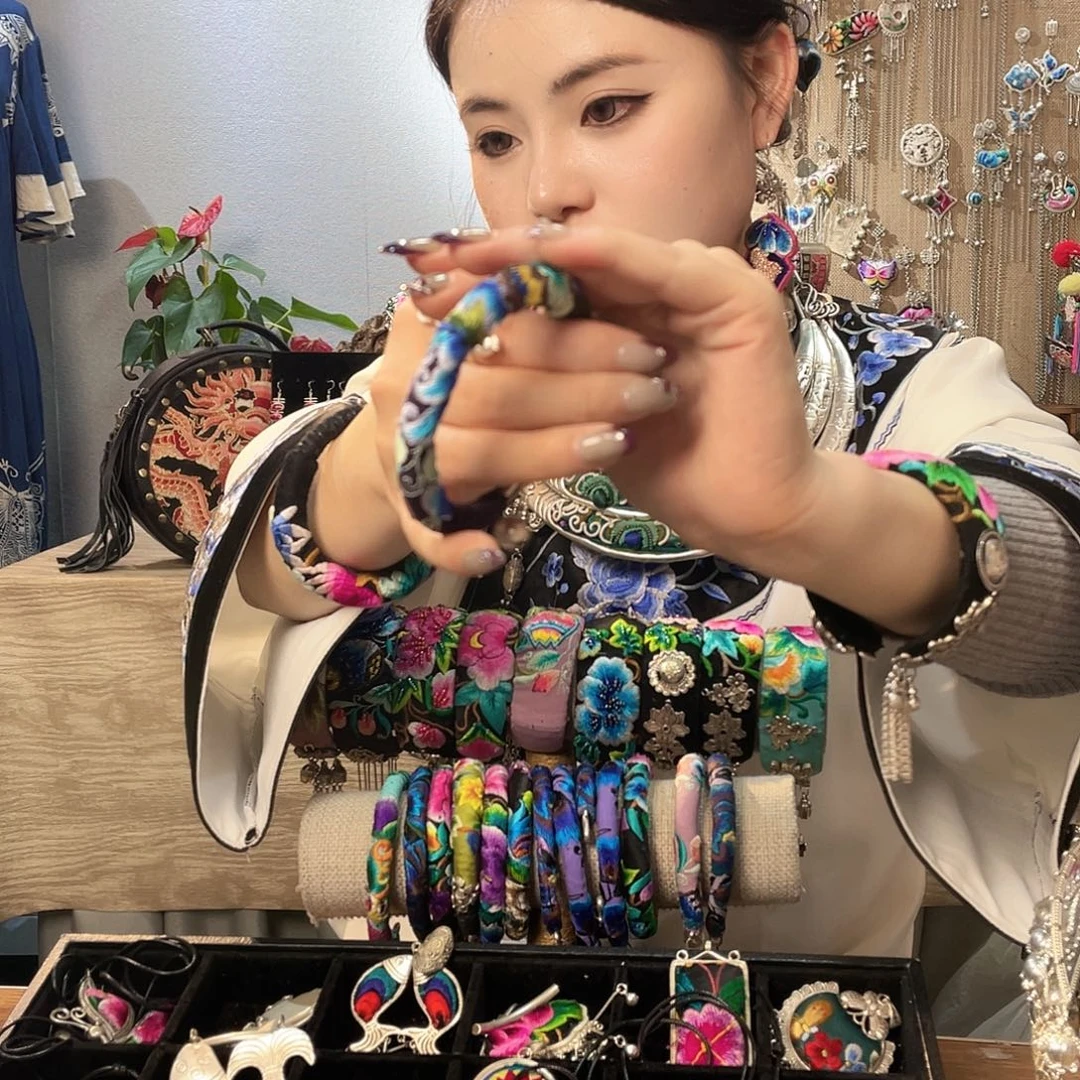 锆石纯铜合金手镯