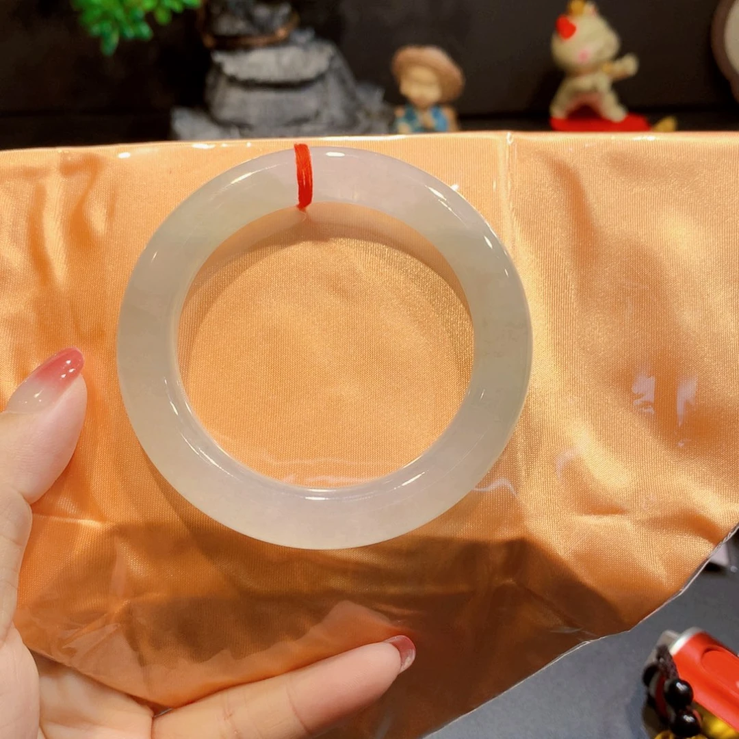 翡翠未镶嵌手镯翡翠手镯
