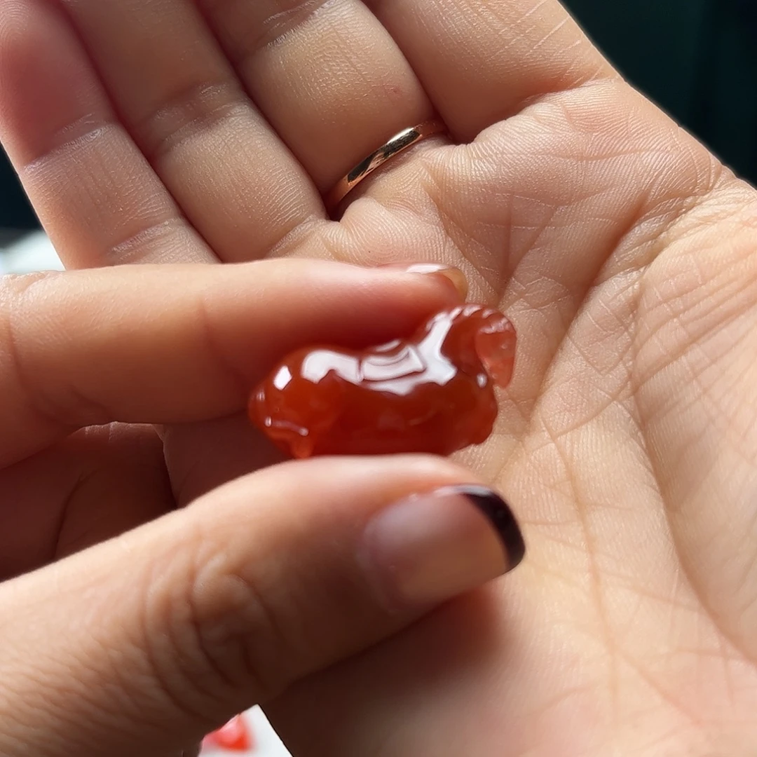 南红玛瑙未镶嵌手链