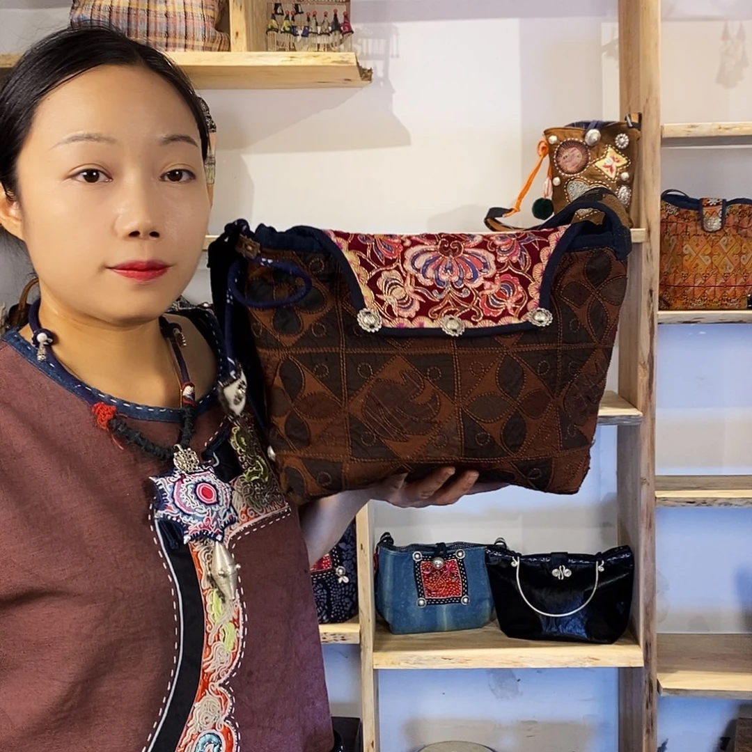 织绣手工制作工艺包包