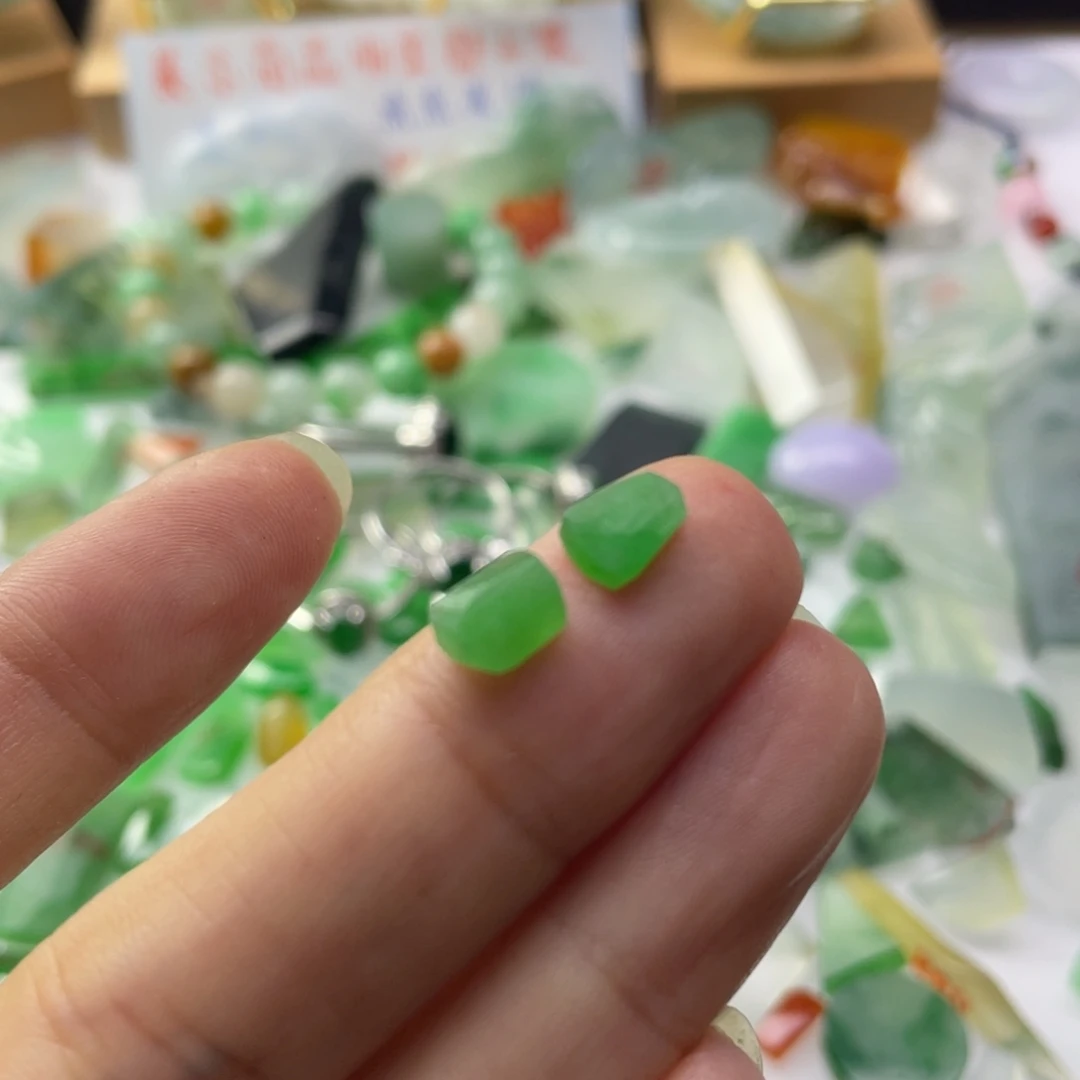 定制翡翠未镶嵌天然缅甸翡翠