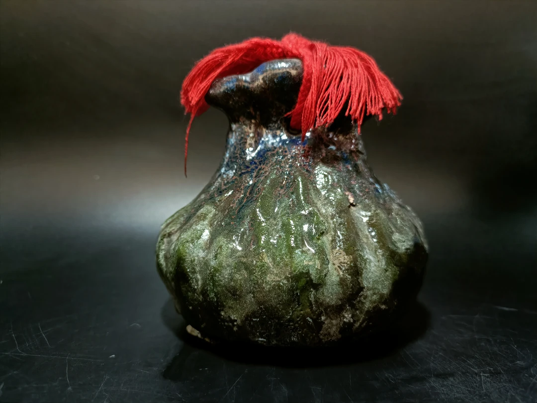 大福袋瓷胎铃铛，图三是底款01/31