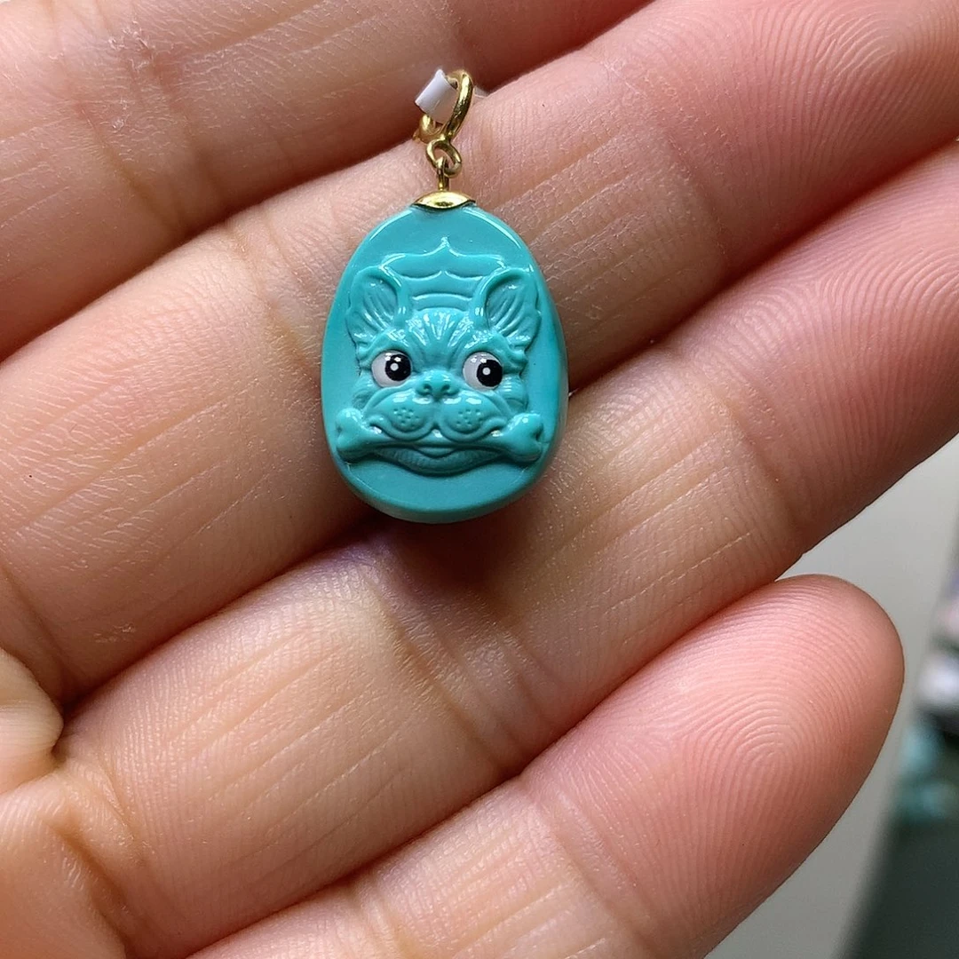 绿松石18K金镶嵌挂件