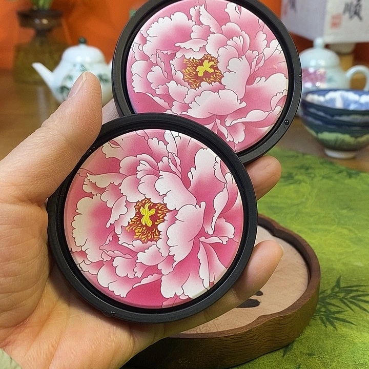 瓷片牡丹花吸水杯垫
