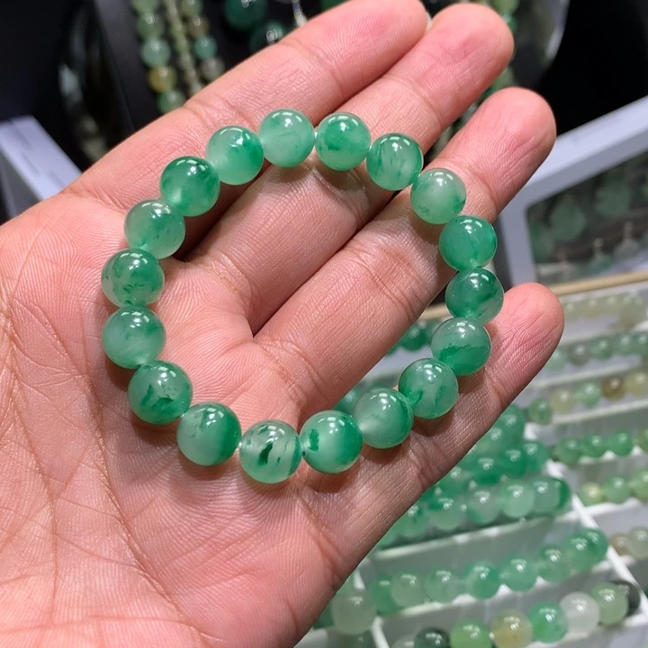 未镶嵌手串石英质玉