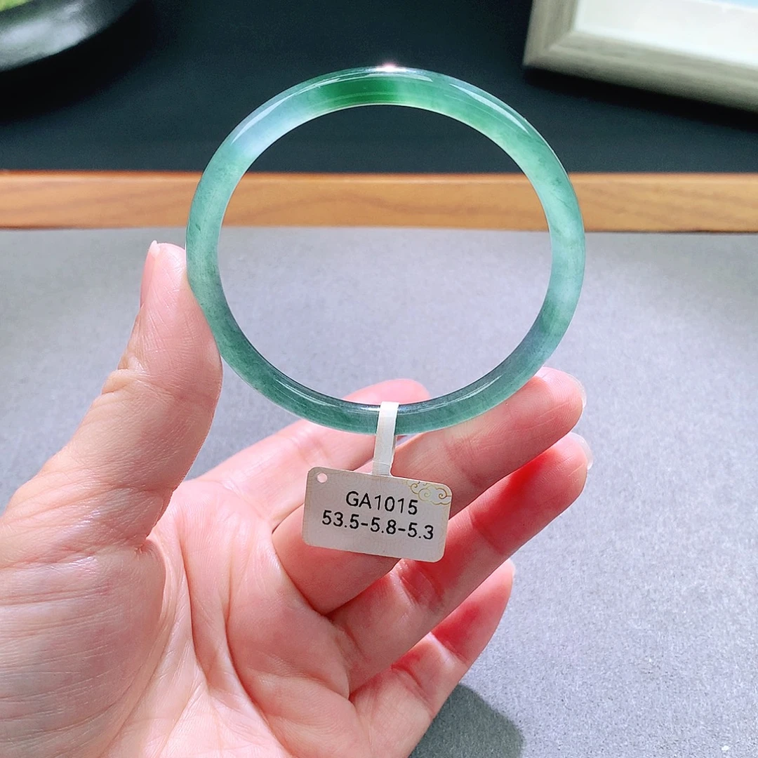 翡翠未镶嵌手镯天然翡翠手镯a货