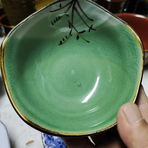 瓷片瓷器，各种摆件，沙锅，五厂，七厂！