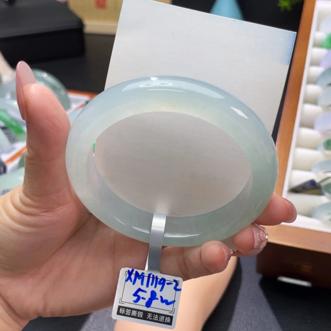 翡翠未镶嵌手镯58.4冰蓝晴