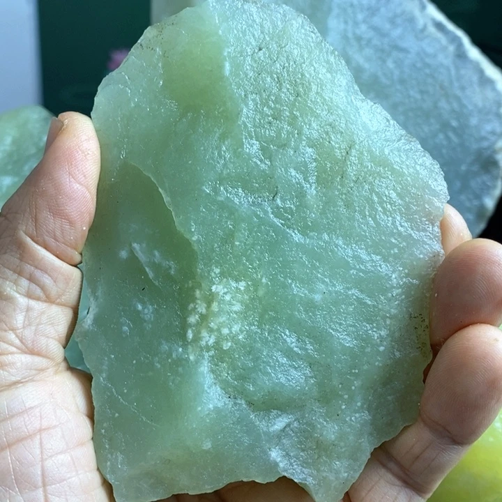 蛇纹石玉珠宝岫玉原石未镶嵌