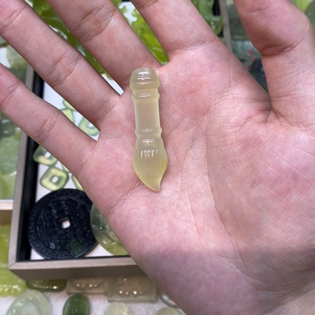 岫玉未镶嵌吊坠(不含链)两单包邮