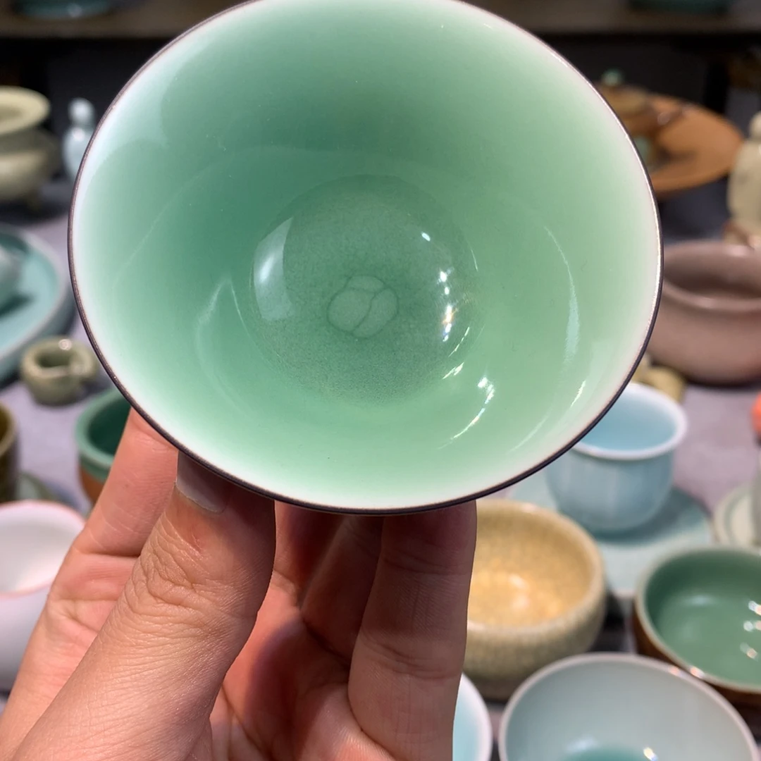 ∱****龙泉青瓷梅子青斗笠