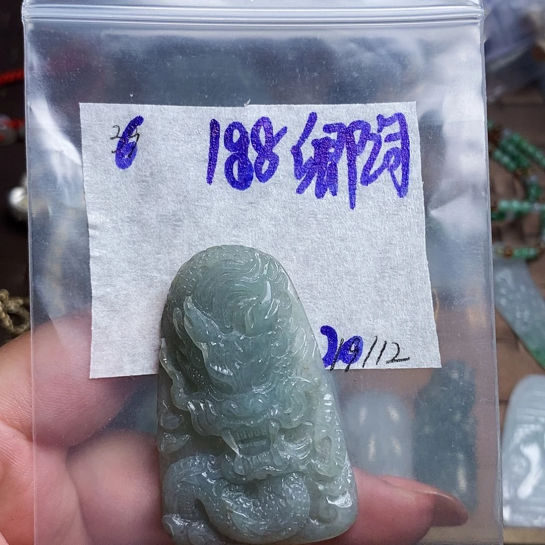 未镶嵌定制翡翠卿*