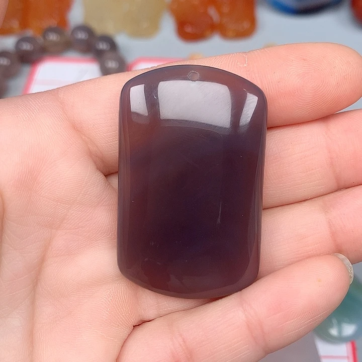 由***心玛瑙/玉髓未镶嵌颈饰