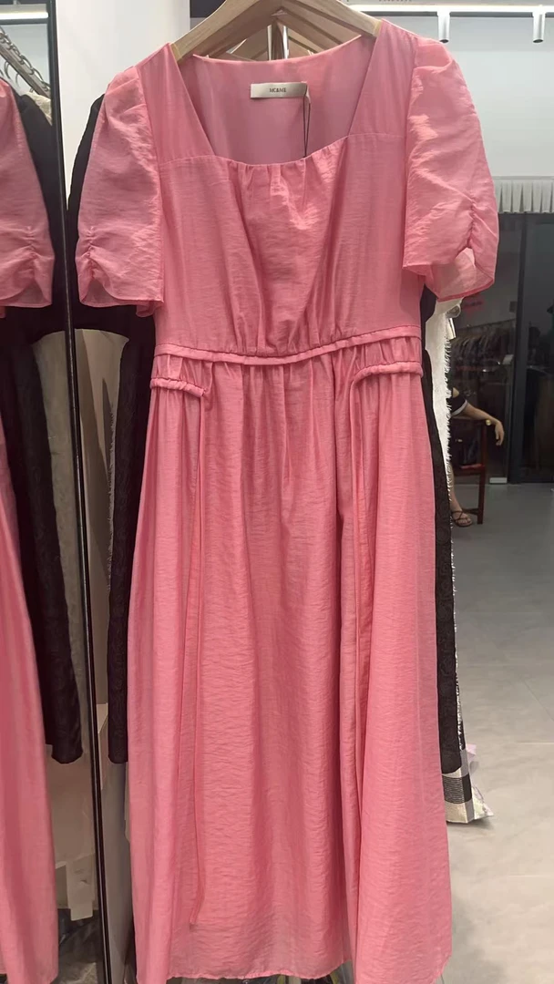 品牌撤柜气质连衣裙显瘦收腰连衣裙泡泡袖夏季时尚