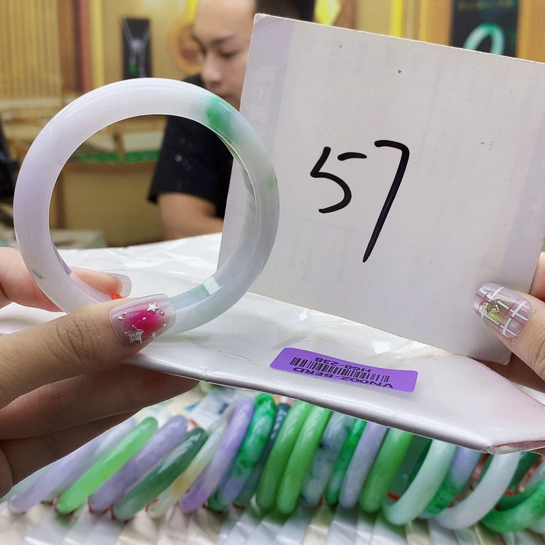 翡翠未镶嵌手镯bbb