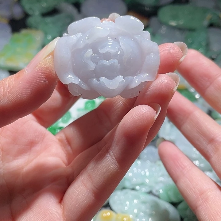 颈饰未镶嵌翡翠天