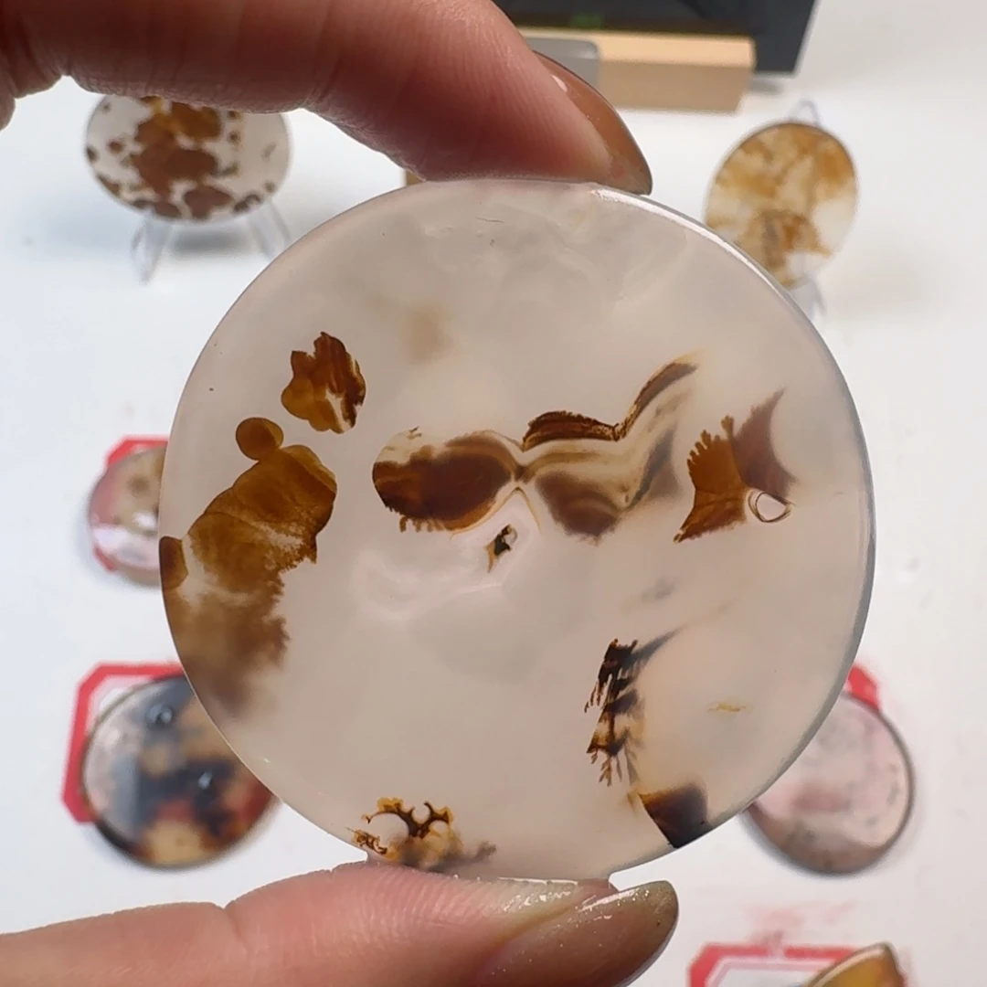 未镶嵌颈饰玛瑙/玉髓