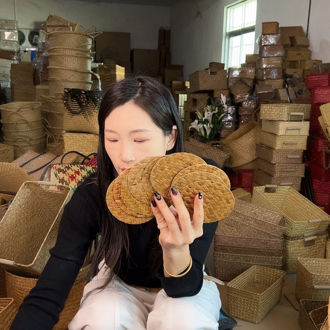 草编草编包/草编收纳盒带瑕疵