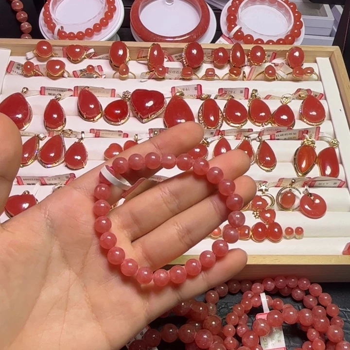 菱锰矿（红纹石）未镶嵌手串冰种7.5mm