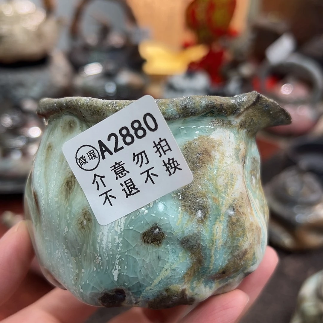 壶J****、微瑕福利不退不换2880