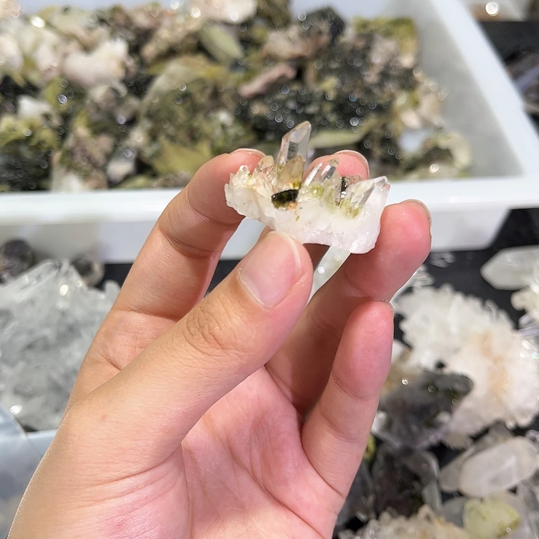 用***8未镶嵌水晶珠宝半成品119