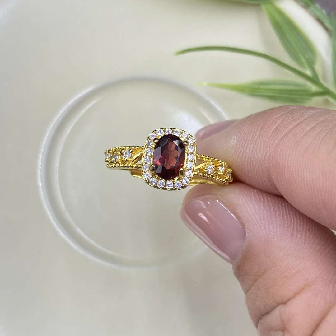 天然锆石时尚设计款戒指