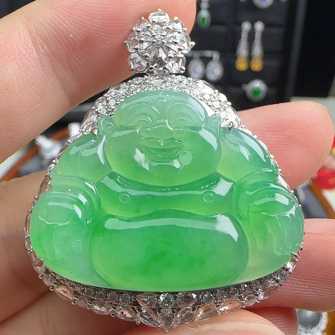 翡翠18K金镶嵌颈饰天然翡翠