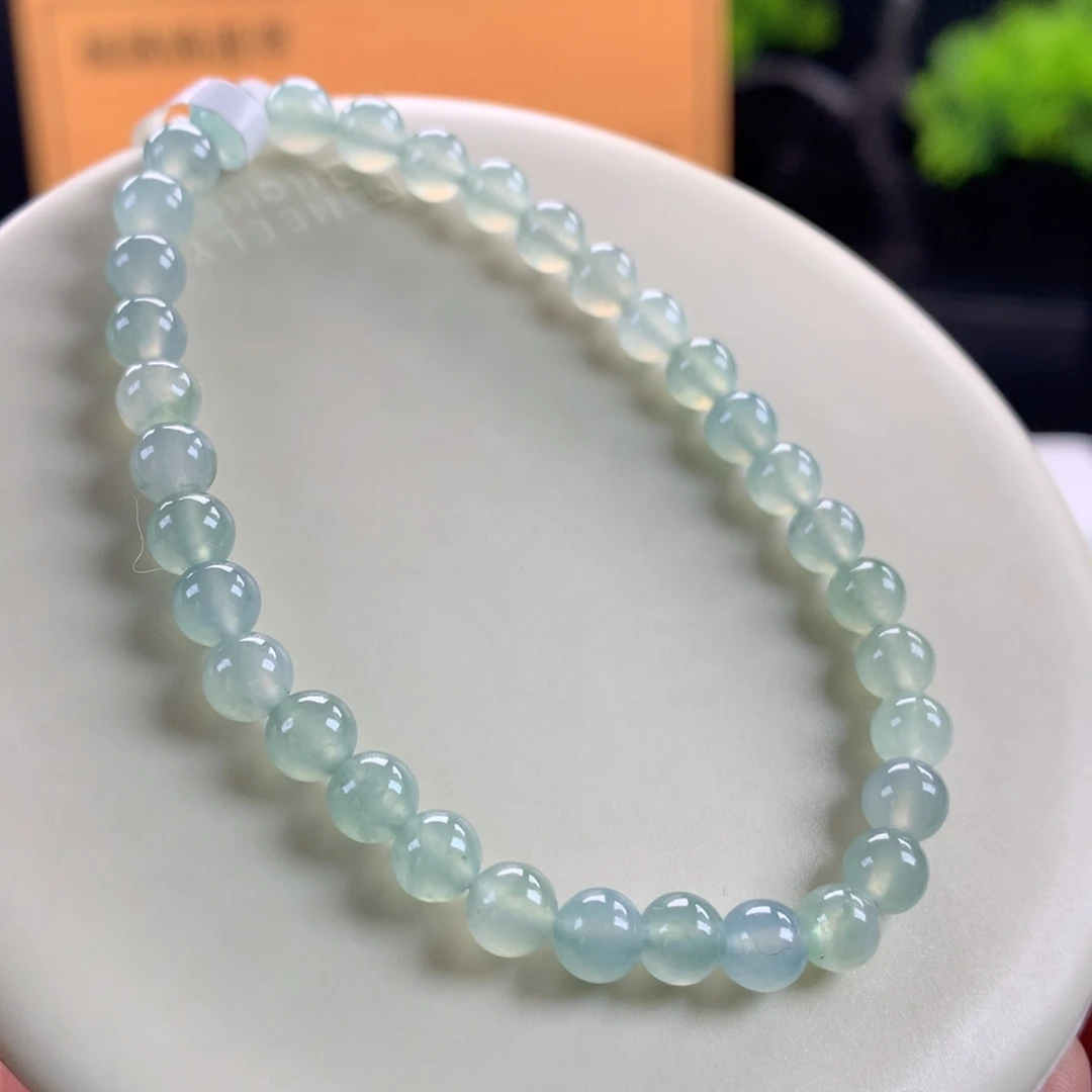 翡翠未镶嵌手链卡5.5