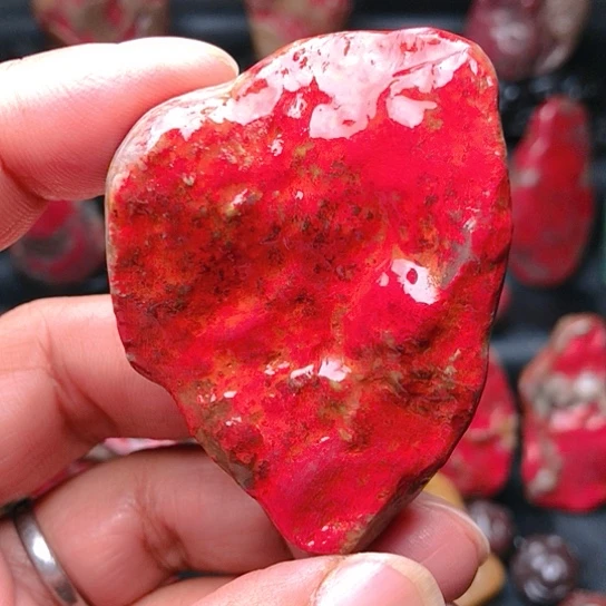 昌化石昌化鸡血石原石